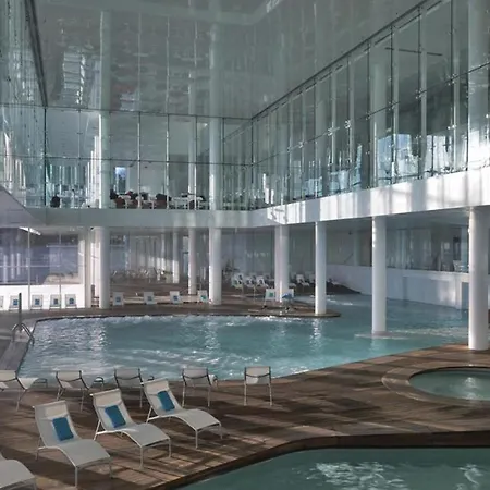 Awesome In With Outdoor Swimming Pool, Wifi And Swimming Pool Апартаменты *