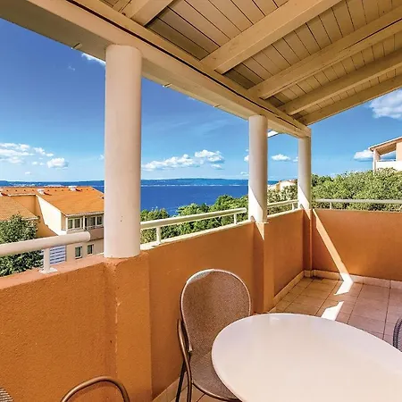 Awesome In With Outdoor Swimming Pool, Wifi And Swimming Pool