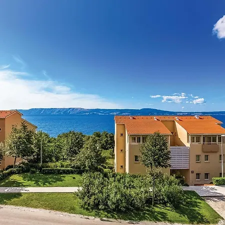 Awesome In With Outdoor Swimming Pool, Wifi And Swimming Pool Апартаменты