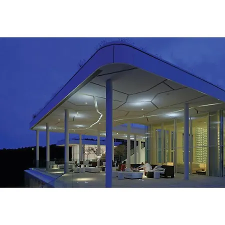 Апартаменты Awesome In With Outdoor Swimming Pool, Wifi And Swimming Pool Нови-Винодолски